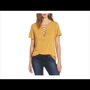 Socialite Grommet Tee